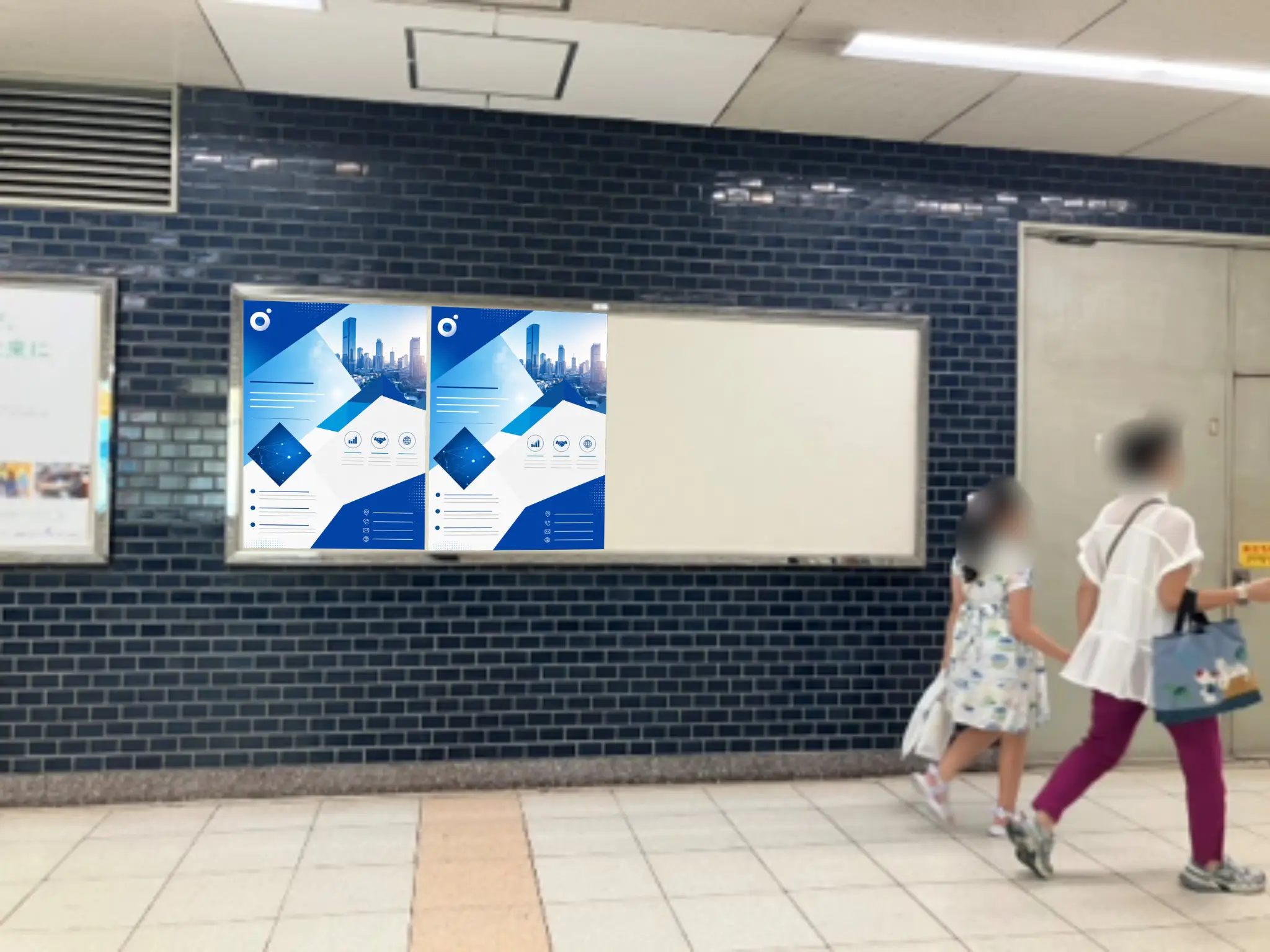 大阪メトロ谷町九丁目駅の駅構内壁面に掲出された駅貼りポスター（交通広告）の掲出イメージ