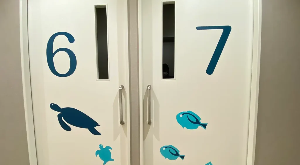 館内案内サイン・誘導サイン